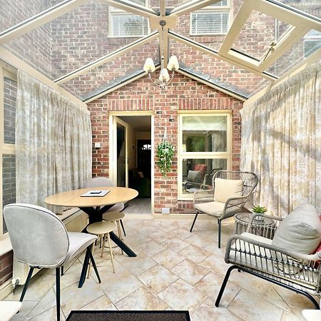 Cherry Blossom Cottage York Exterior foto